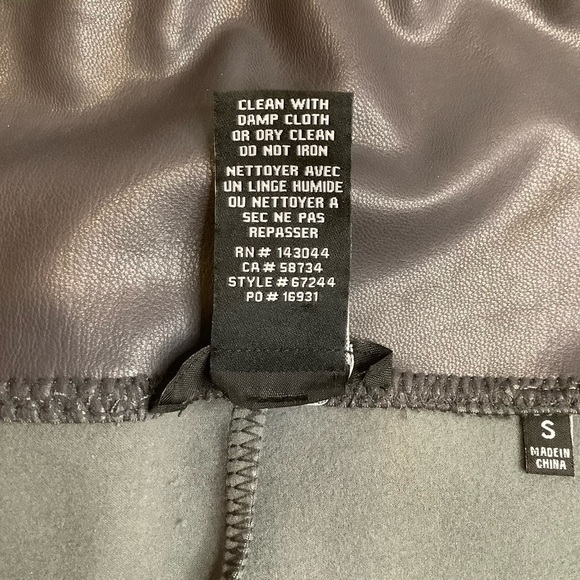 7 FOR ALL MANKIND Gray Vegan Leather Liquid Leggings Size S - Picture 8 of 10